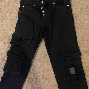 MENS JEANS (NEVER WORN )